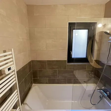 Appartement T3 Avec Jardin Prive, Vue Exceptionnelle